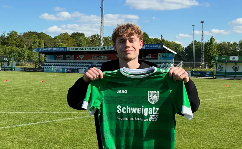 Mika Bregen in die Erste